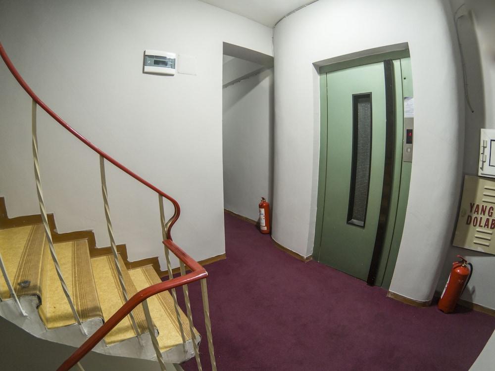 Asmali Pera Hotel Istanbul Exterior photo