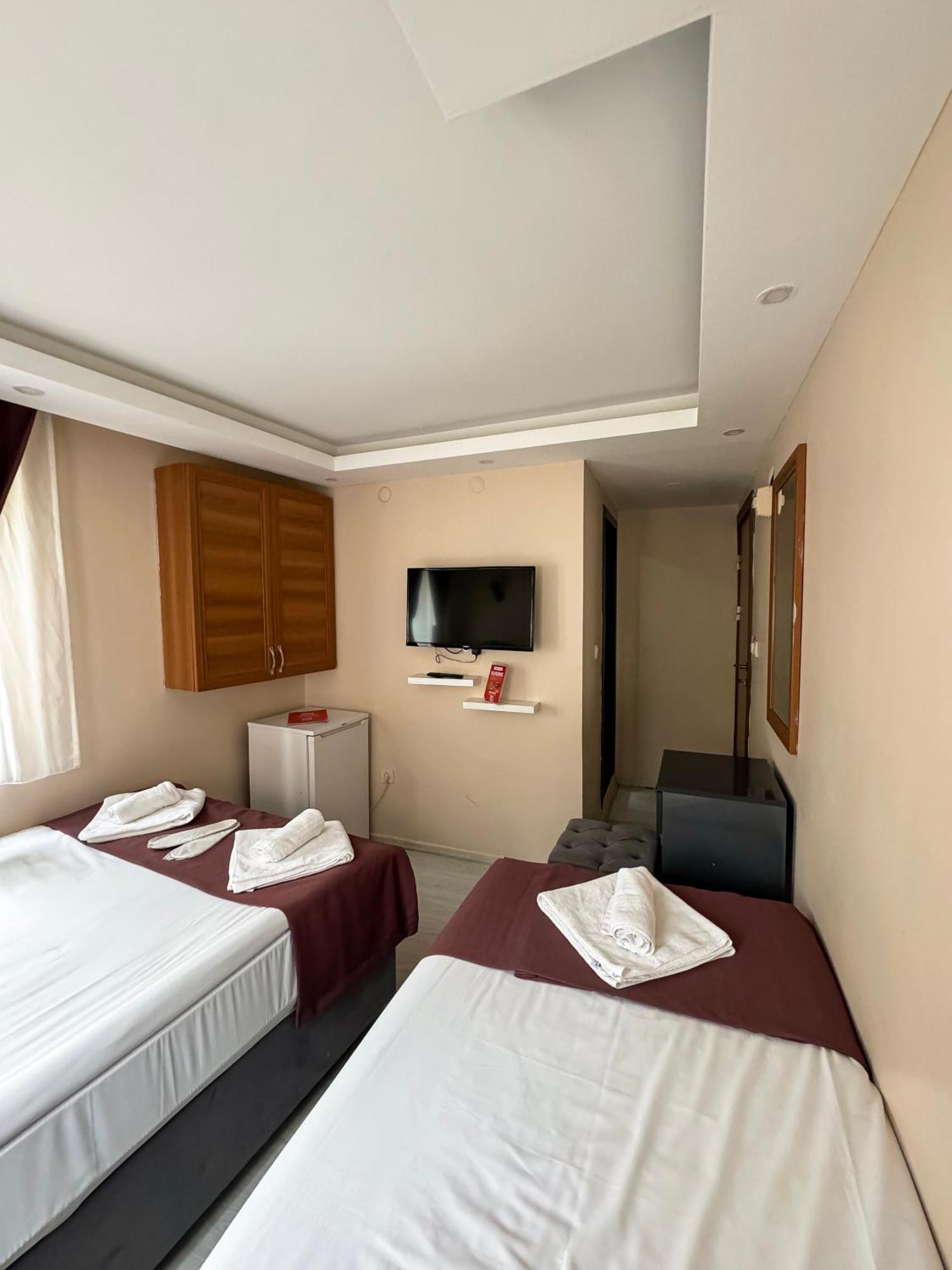 Asmali Pera Hotel Istanbul Exterior photo